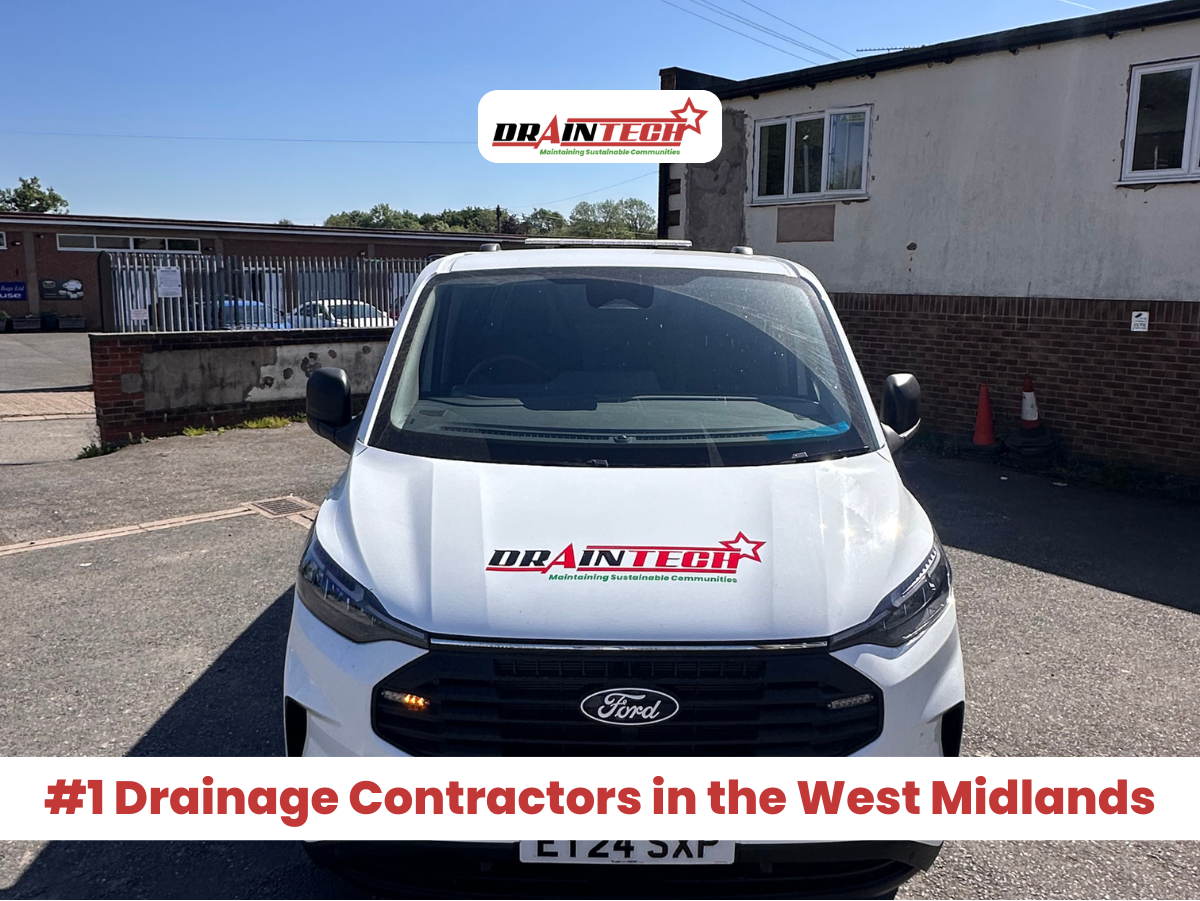 24/7 Emergency Drainage Services in the West Midlands
Draintech Services (Midlands) Ltd is the trusted name for fast and reliable emergency drainage solutions across Birmingham, Coventry, Wolverhampton, and the wider West Midlands. With over 35 years of experience, we are on call day and night to respond to urgent drainage issues that require immediate attention.