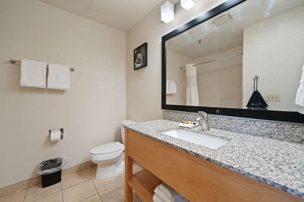 Images Best Western Plus Executive Inn & Suites