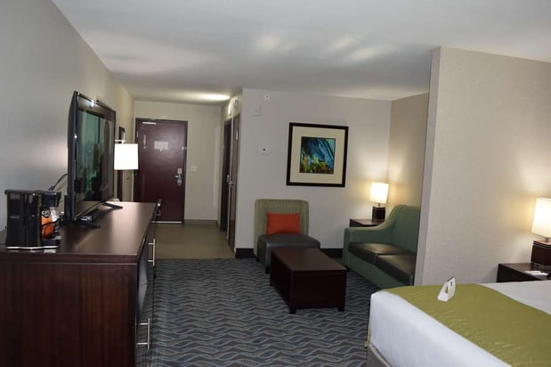 Images Best Western Plus Hardeeville Inn & Suites
