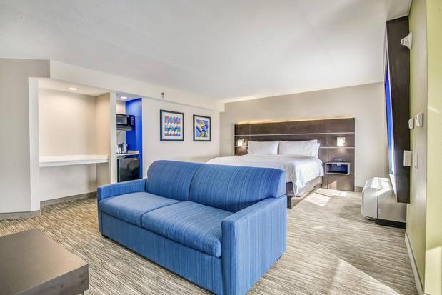 Images Holiday Inn Express & Suites Longview North by IHG