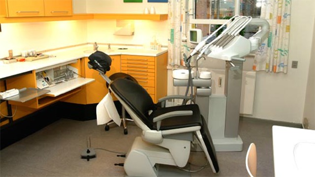 Images Tandlægerne Dæmningen 66