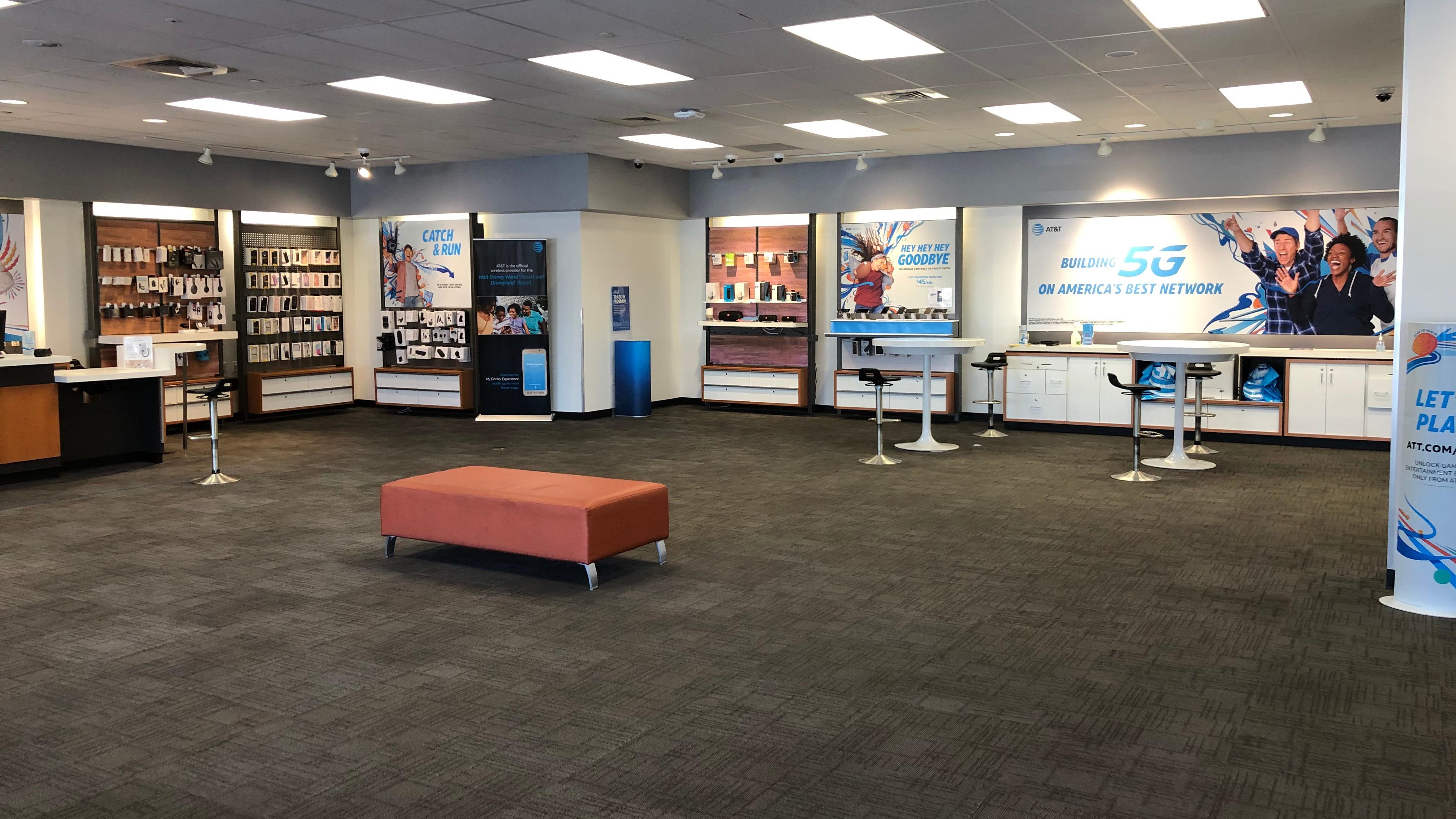 AT&T Store Photo