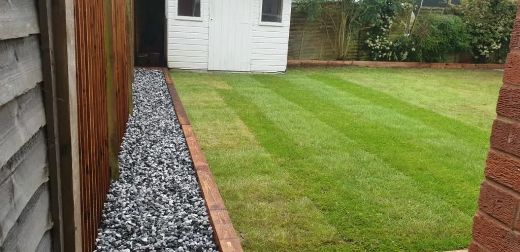Images Kingston Views Landscaping