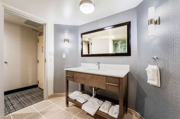 Images DoubleTree by Hilton South Charlotte Tyvola
