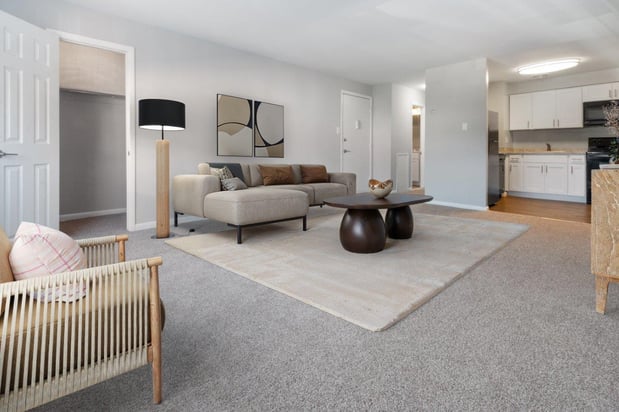 Images Aston Pointe Apartment Homes