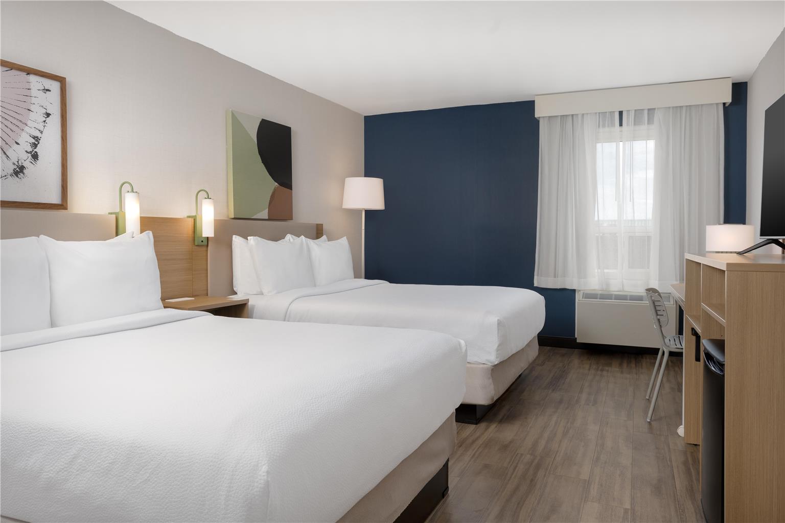 Images Spark by Hilton Toronto Mississauga