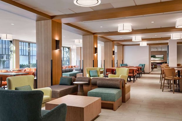 Images Hilton Garden Inn LAX Los Angeles Airport