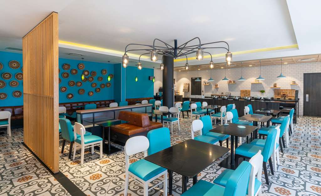 Images Park Inn by Radisson Polokwane