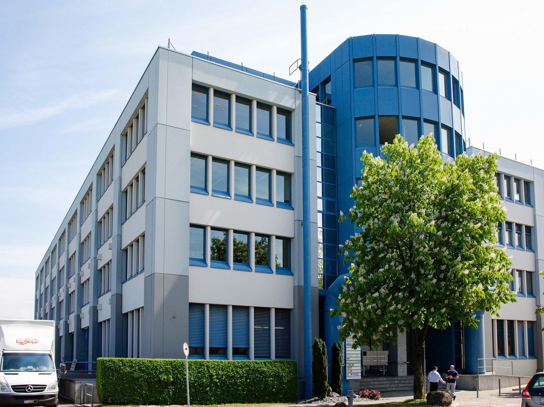 Scientology Zürich, Chriesbaumstrasse 6 in Volketswil