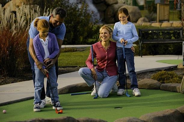 Images Putt-N-Stuff