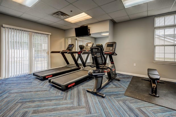 Images Saratoga Crossing Apartments & Townhomes