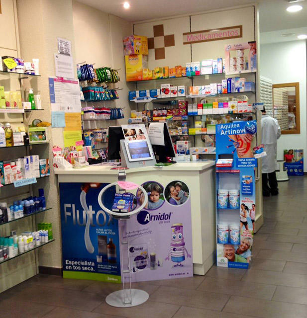 Images Farmacia Gil y Fajardo