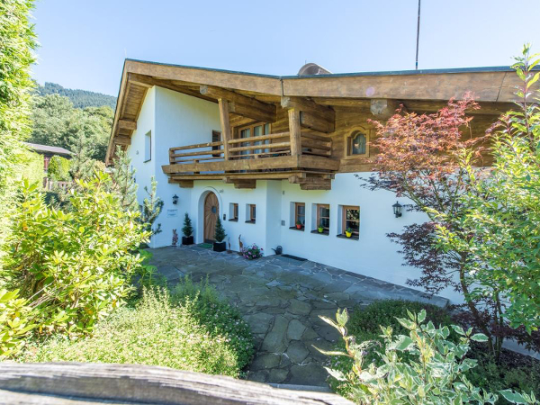 Landhaus Steinbichl GmbH und Co KG, Am Steinbichl 1 in Kitzbühel