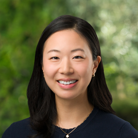 Dr Stephanie H. Hur