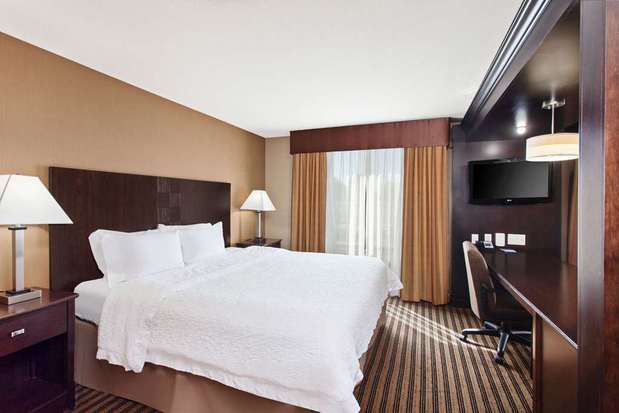 Images Hampton Inn & Suites Fresno-Northwest