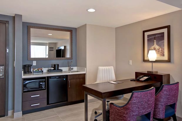 Images Embassy Suites by Hilton Oklahoma City Northwest