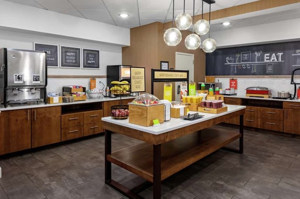 Images Hampton Inn & Suites Concord Charlotte
