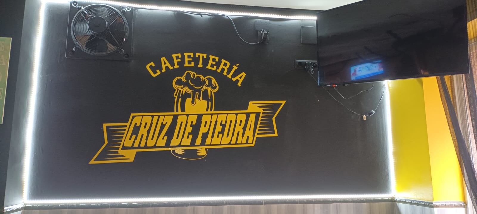 Images Cafetería Cruz de Piedra