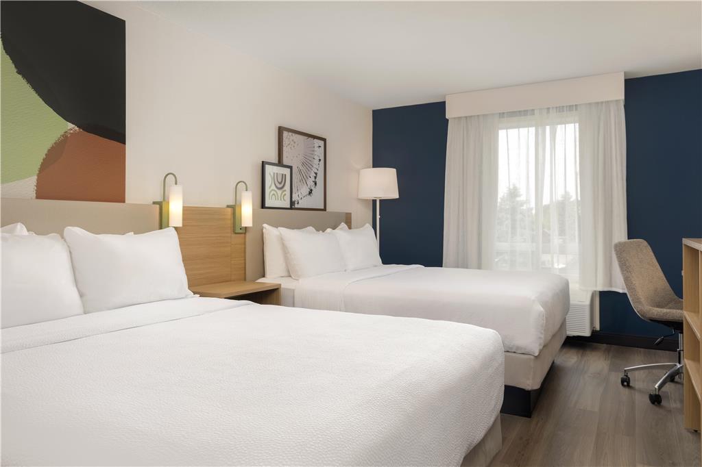 Images Spark by Hilton Woodstock