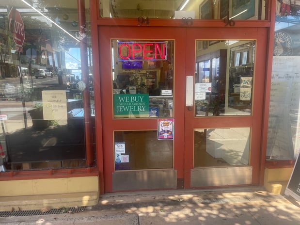 Images Maui Gold Buyers