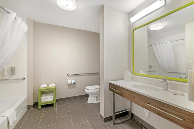 Images Hampton Inn Junction City