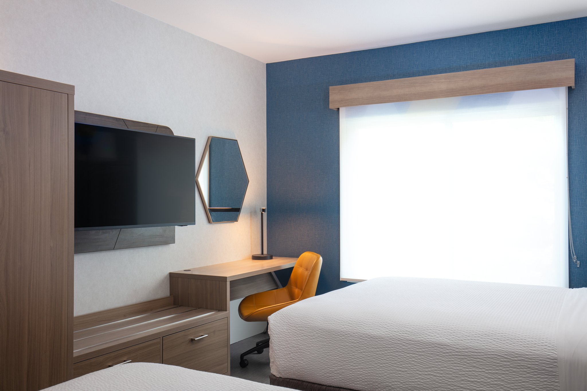 Holiday Inn Express Bothell by IHG Image