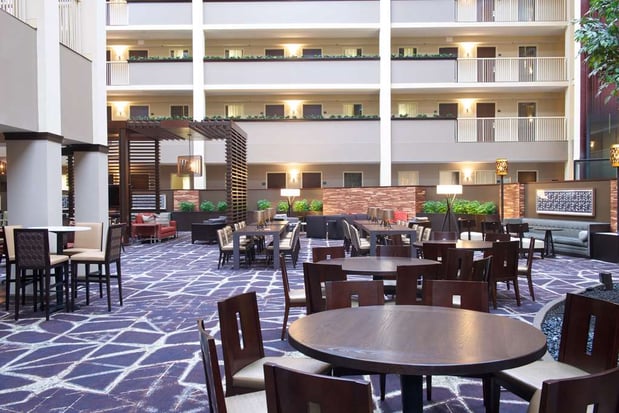 Images Embassy Suites by Hilton Philadelphia Airport