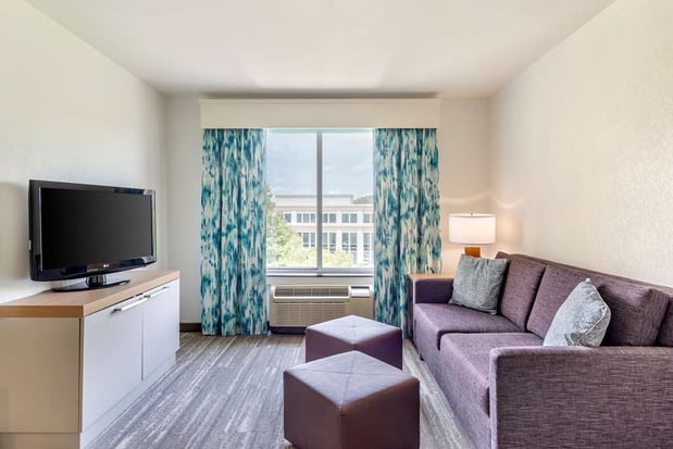 Images Hilton Garden Inn Atlanta NE/Gwinnett Sugarloaf