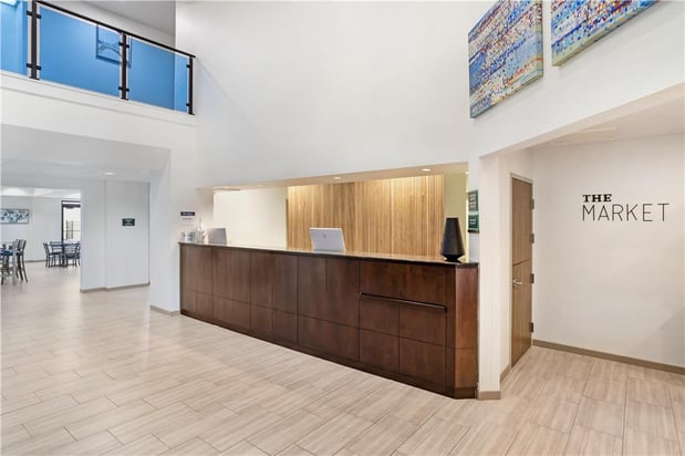 Images Best Western Plus Executive Hotel & Suites
