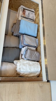 Images Aly's Maids