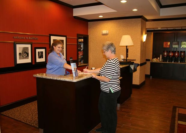 Images Hampton Inn & Suites Buffalo