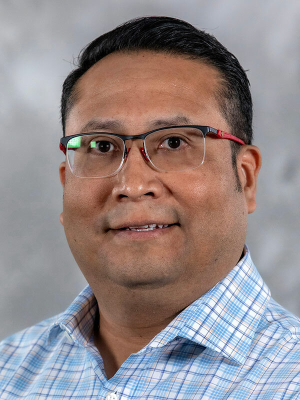 Fernando B Vargas
