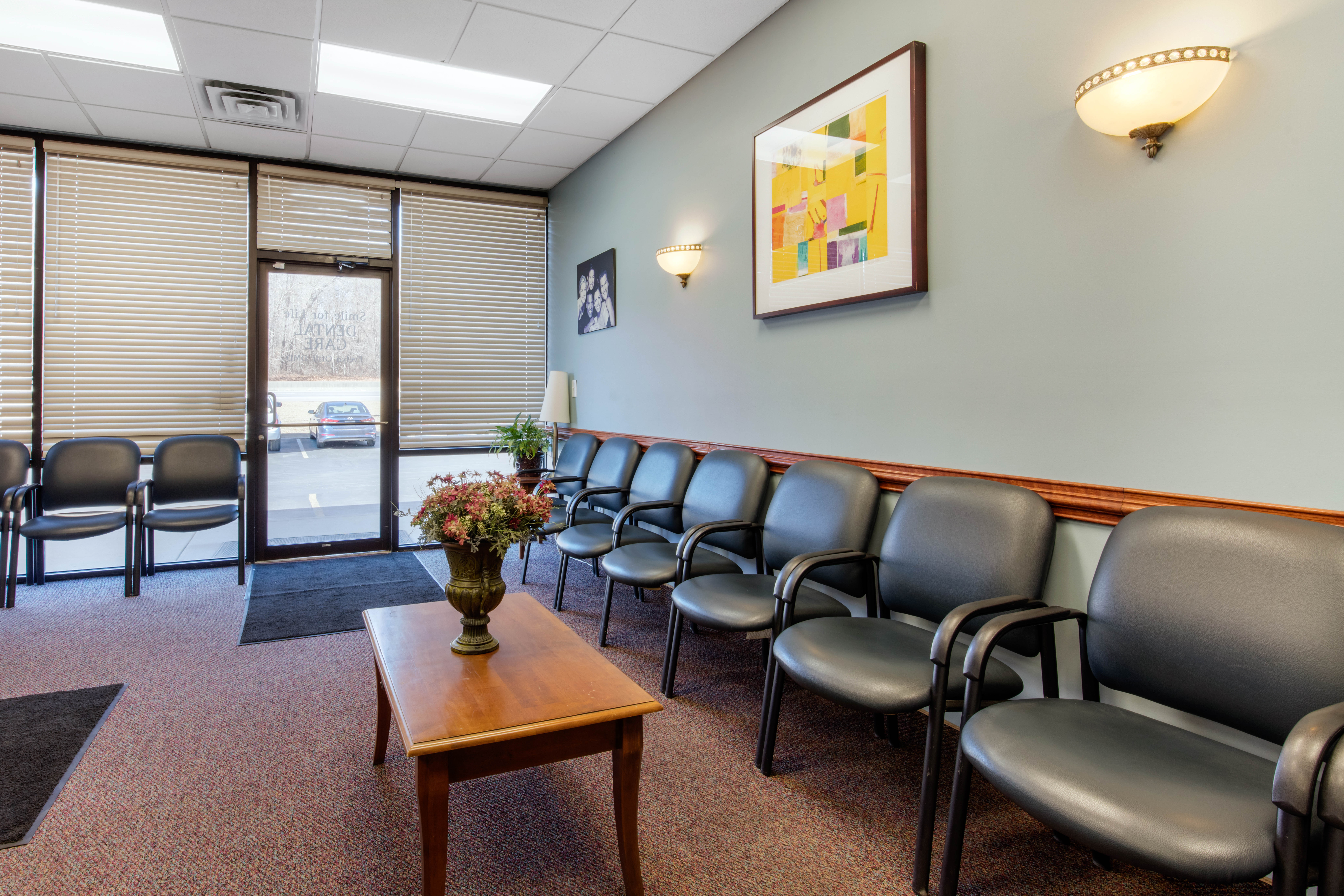 Waiting area, Smile for Life Dental Care. Dentist in Festus, MO. 