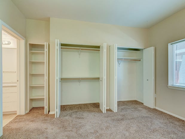 Images C.W. Moore Apartments