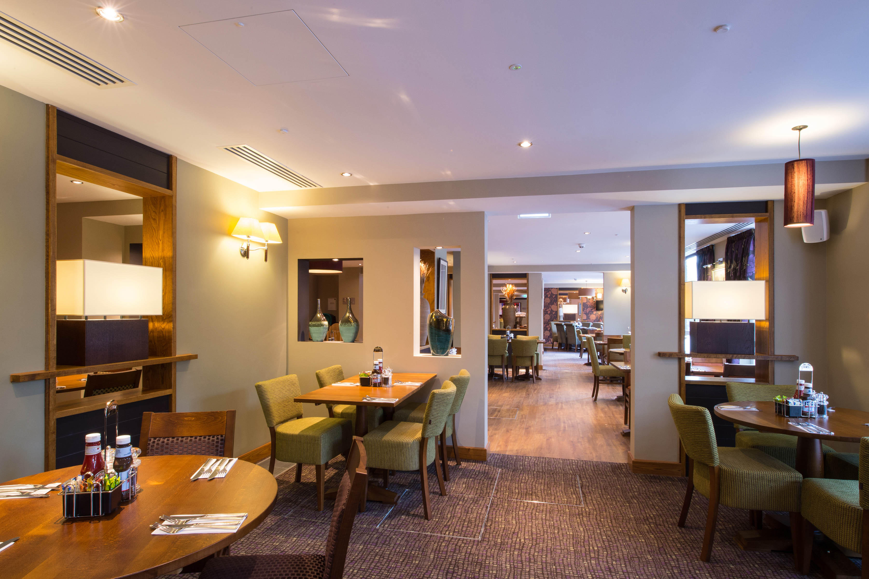 Thyme restaurant Premier Inn London St Pancras hotel London 03333 219344
