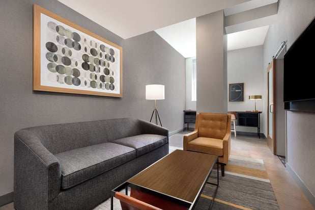 Images The Slate Hotel Denver Downtown, Tapestry by Hilton
