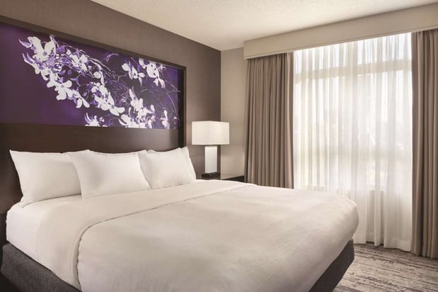 Images Embassy Suites by Hilton Atlanta at Centennial Olympic Park