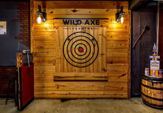 Images Wild Axe Throwing