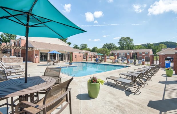 Images Brightwaters Apartments