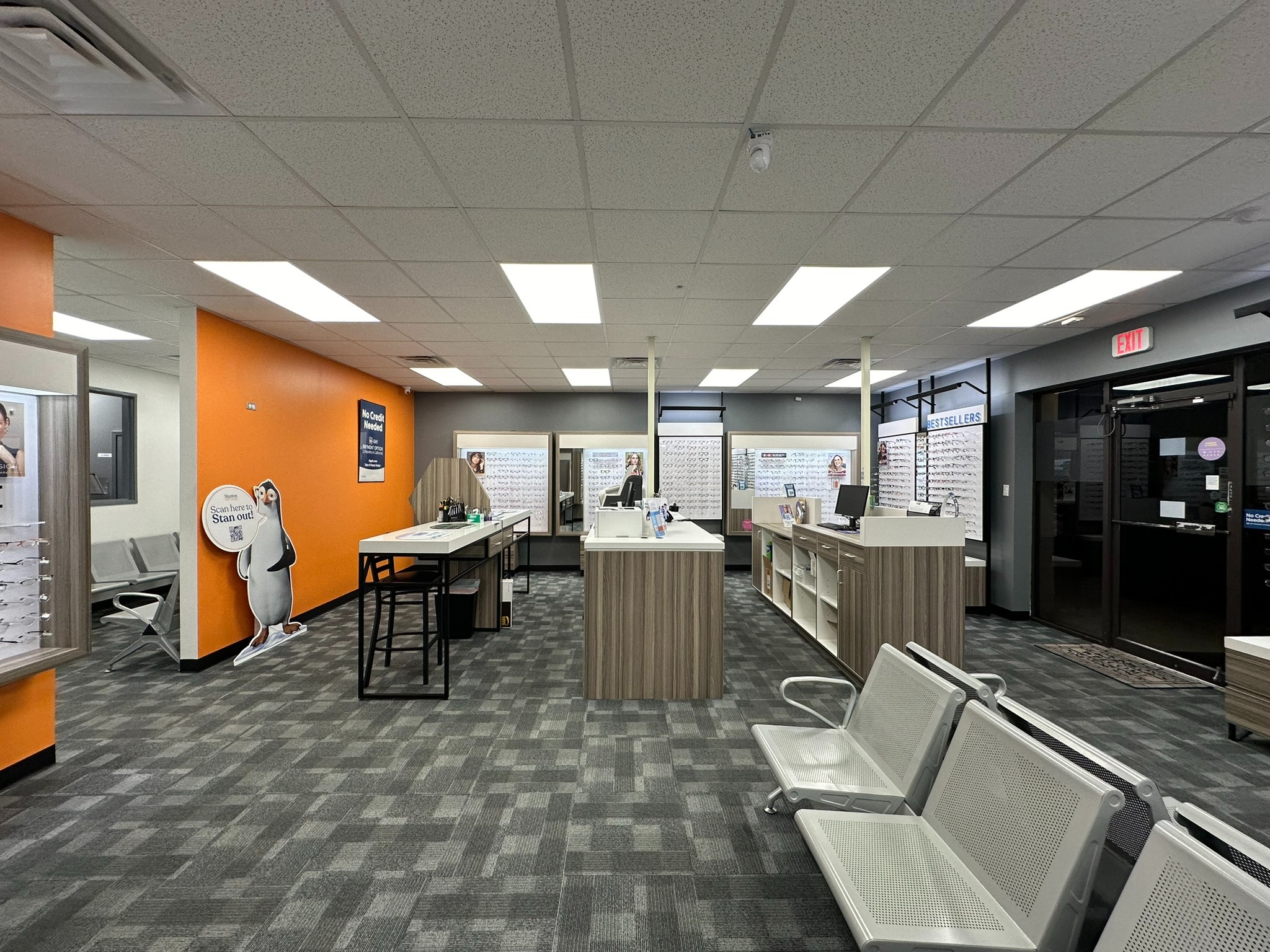 Store Waiting Area at Stanton Optical Store Carrollton TX 75006