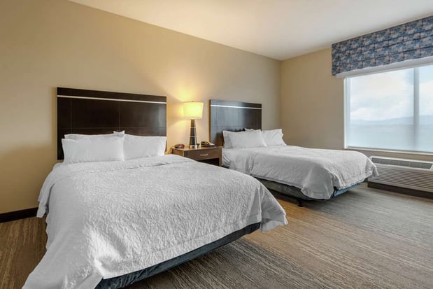 Images Hampton Inn Alamosa, CO