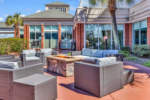 Images Hilton Garden Inn Myrtle Beach/Coastal Grand Mall