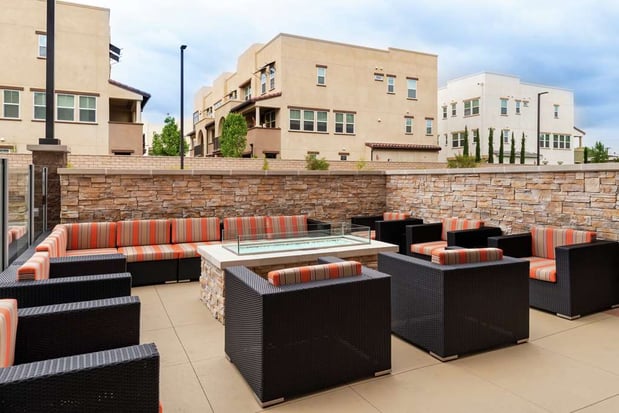 Images Hampton Inn & Suites Buena Park