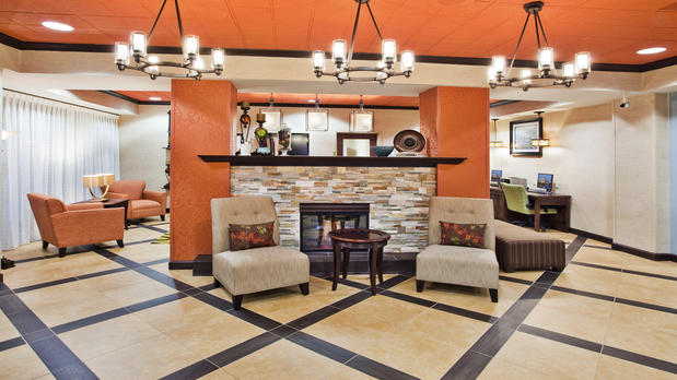 Images Holiday Inn Express Peachtree Corners-Norcross by IHG