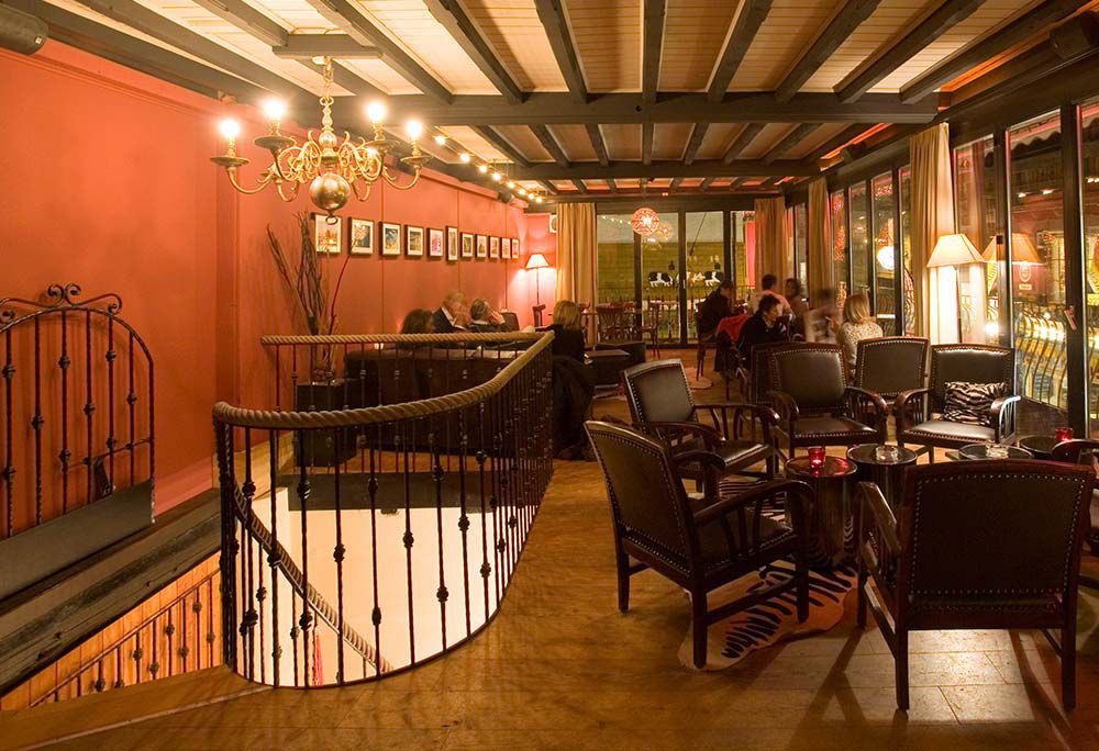 Papa Caesar - lounge bar, Bahnhofstrasse 41 in Zermatt