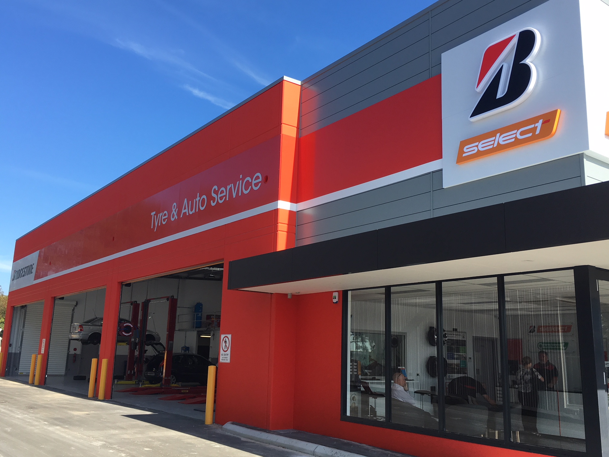 Images Bridgestone Select Tyre & Auto Success