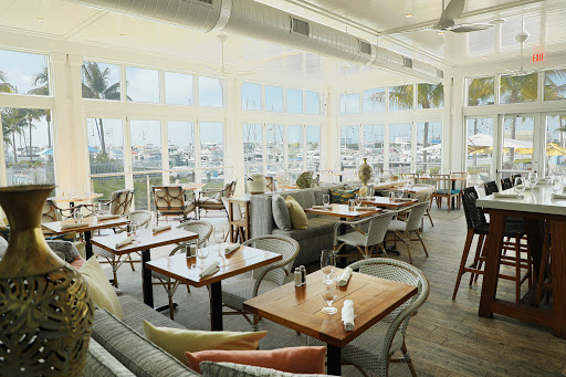 Yellowfin Bar & Kitchen Image