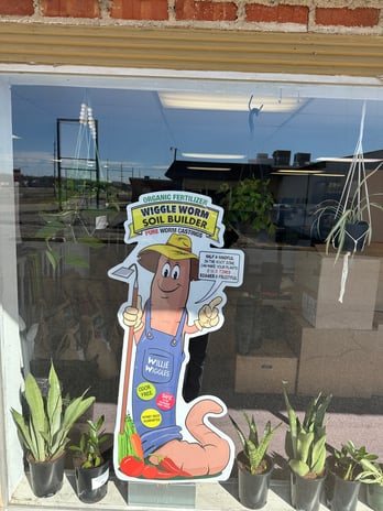 Images PJ's Plants and Nutrition - Garden Supply