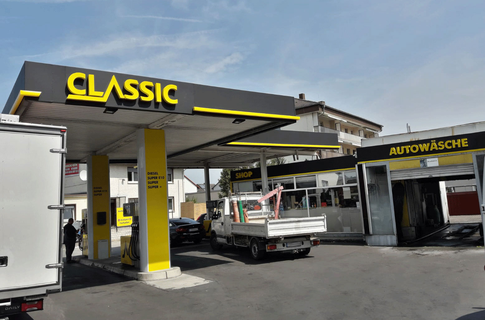Kundenbild groß 1 CLASSIC Tankstelle