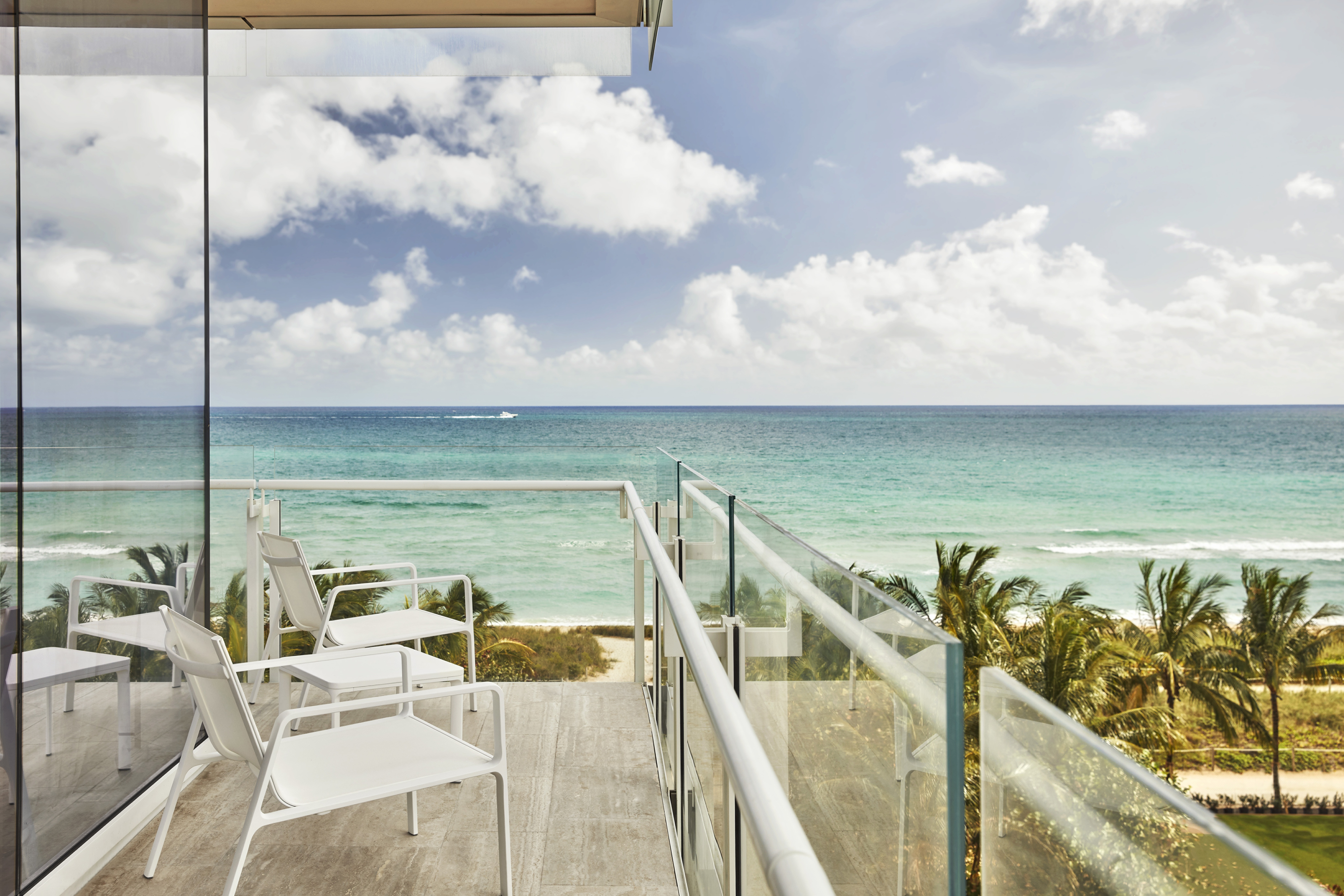 Four Seasons Hotel at The Surf Club, Surfside, Florida Image